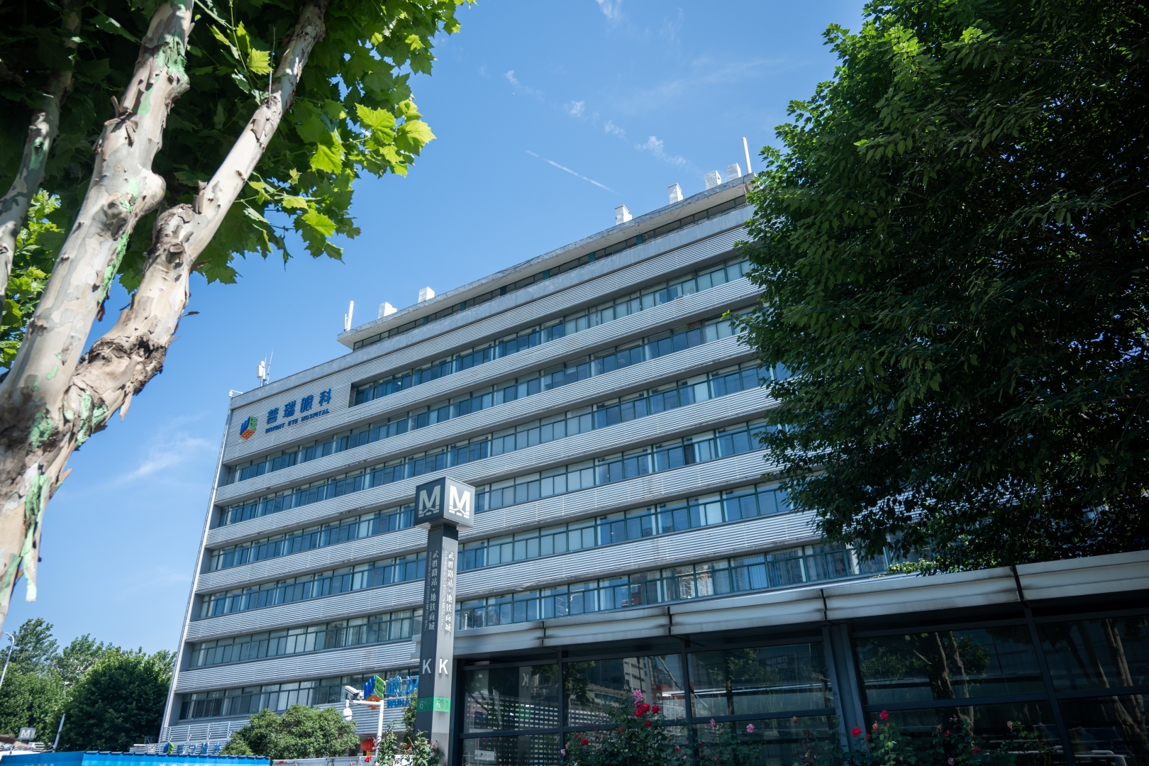 快开学了做近视手术来得及吗？武汉普瑞眼科医院专家讲解手术流程