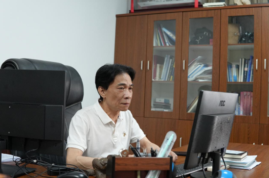 华厦眼科医师节特辑丨林宽添：一辈子做好一件事