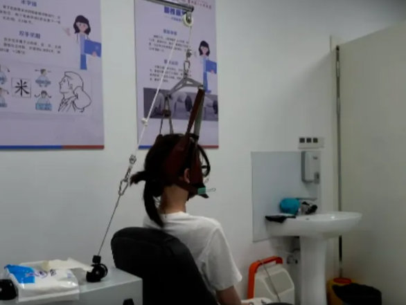 「吊脖子」走红 医生提醒:操作不当可致命