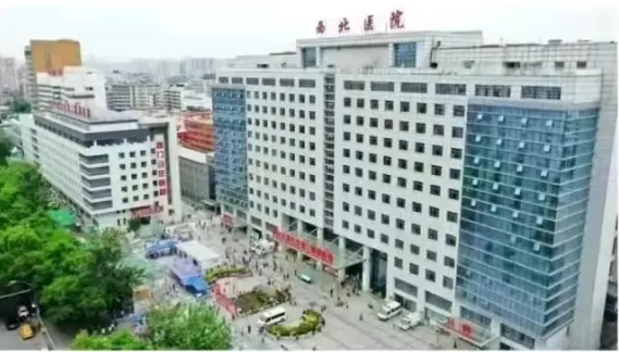 15 岁少女为何舞后呼吸困难,手指发麻?