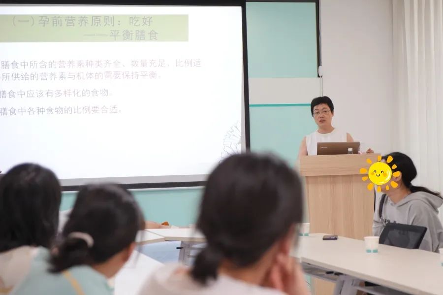 这么多小姐姐聚集江湾，原来是参加这场活动