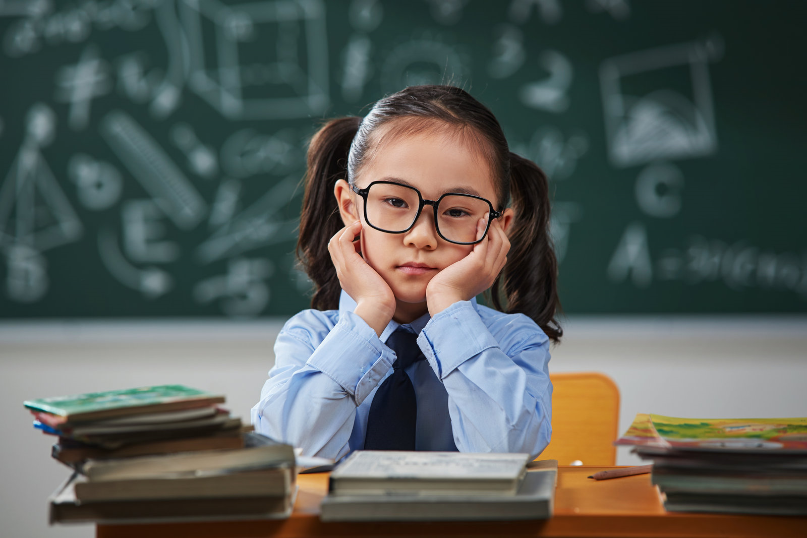 合肥京东方医院科普：孩子近视度数涨太快怎么办？视力矫正真的靠谱吗？家长必看