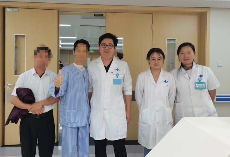 从绝望到希望：交大一附院磁外科团队成功治愈一名全喉切除术后食管狭窄患者