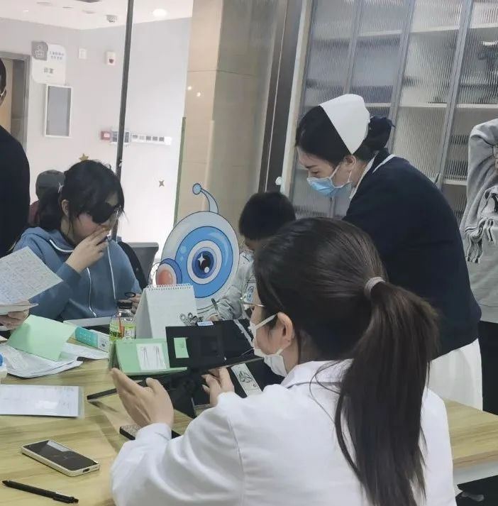 什么是视觉训练？武汉普瑞眼科医院专家介绍治疗斜弱视的秘密武器