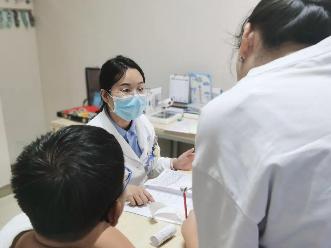 什么是视觉训练？武汉普瑞眼科医院专家介绍治疗斜弱视的秘密武器