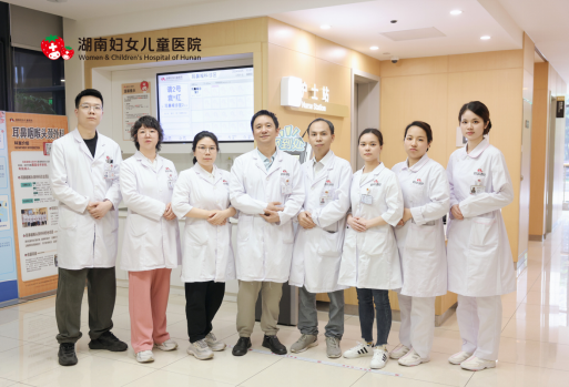 孩子突然耳痛，哭闹不止，可能是急性中耳炎！