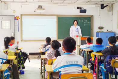 北京华厦民众眼科医院受邀走进北京朝阳区安民学校姚家园校区送眼健康关爱