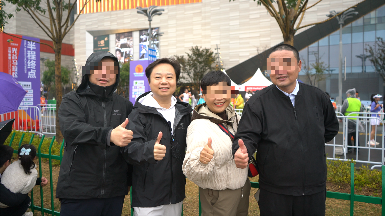 光马中的「重量级」啦啦队：管理健康从体重开始 重塑身体重塑人生