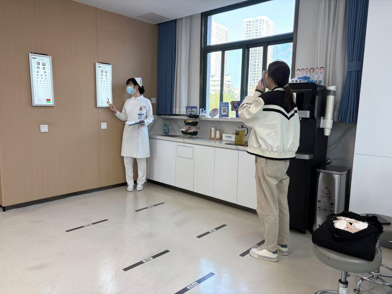 2025 征兵视力不合格怎么办？武汉普瑞眼科提醒近视手术需提前打算