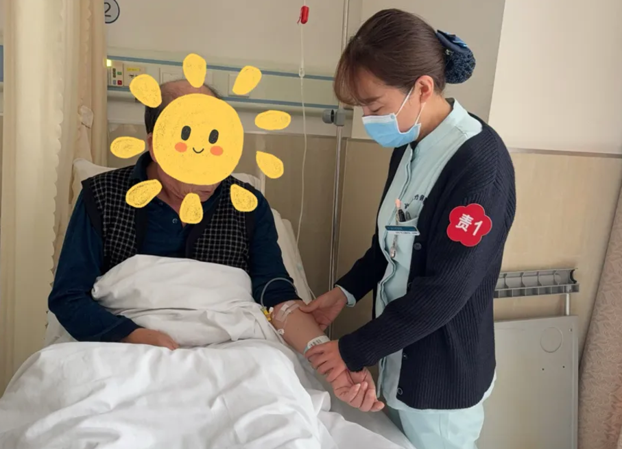 鲁中故事丨成为光、散发光：护理温情「医」瞬间