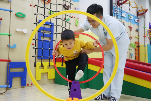 探索医康教家融合新模式 助推特殊儿童康复新成效