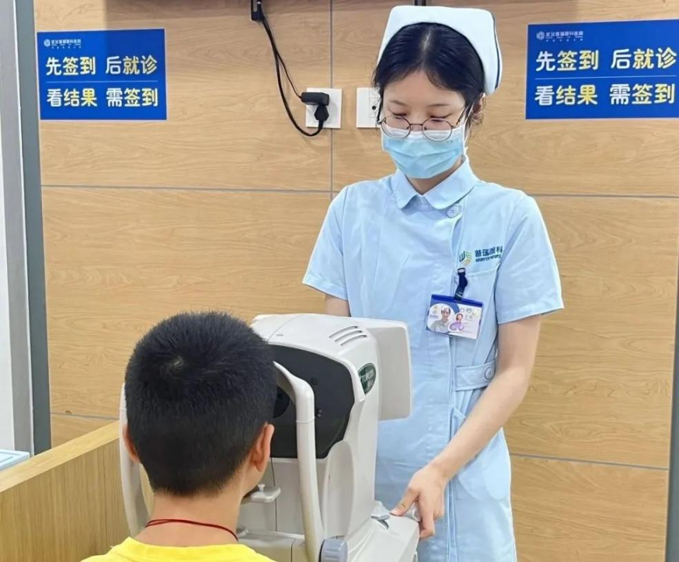 近视多少度适合戴离焦镜?武汉普瑞眼科专家的讲解请查收