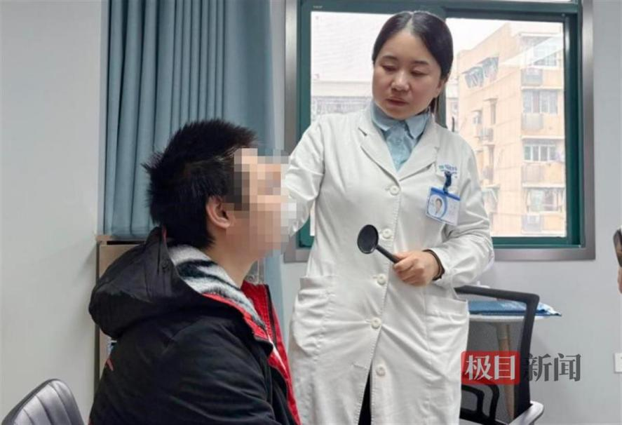 长期刷手机只会引起近视吗?武汉普瑞眼科林珊提醒注意斜视的风险