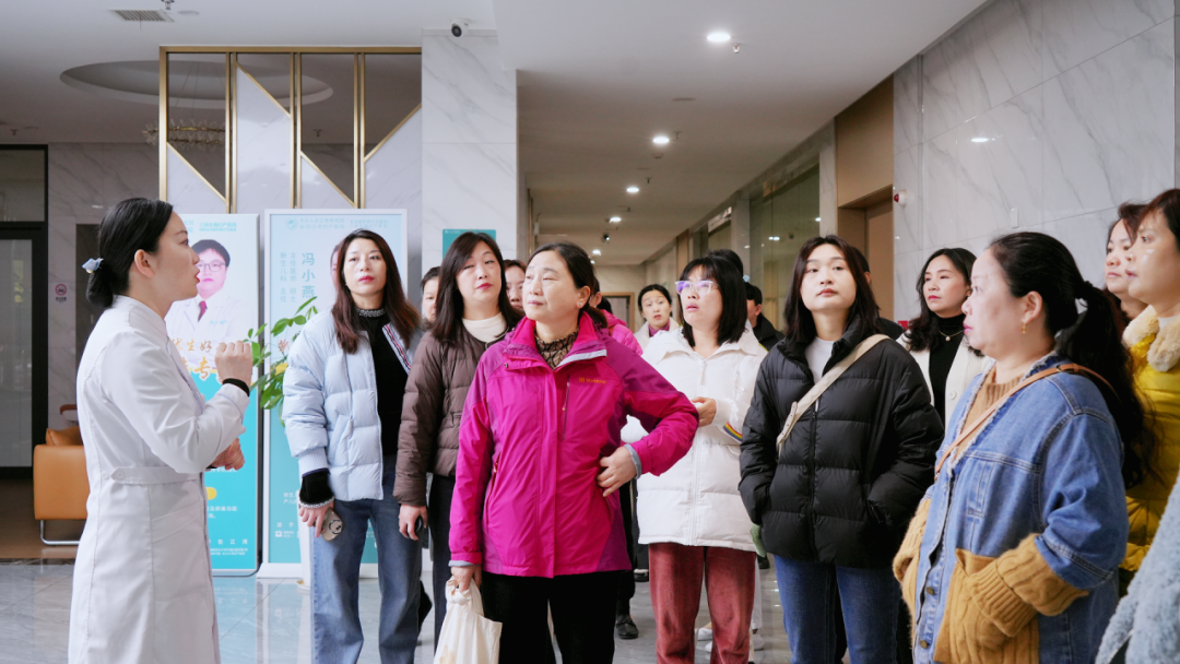 「和谐社区 健康居民」芙蓉北路街道携手江湾开展关爱女性健康行