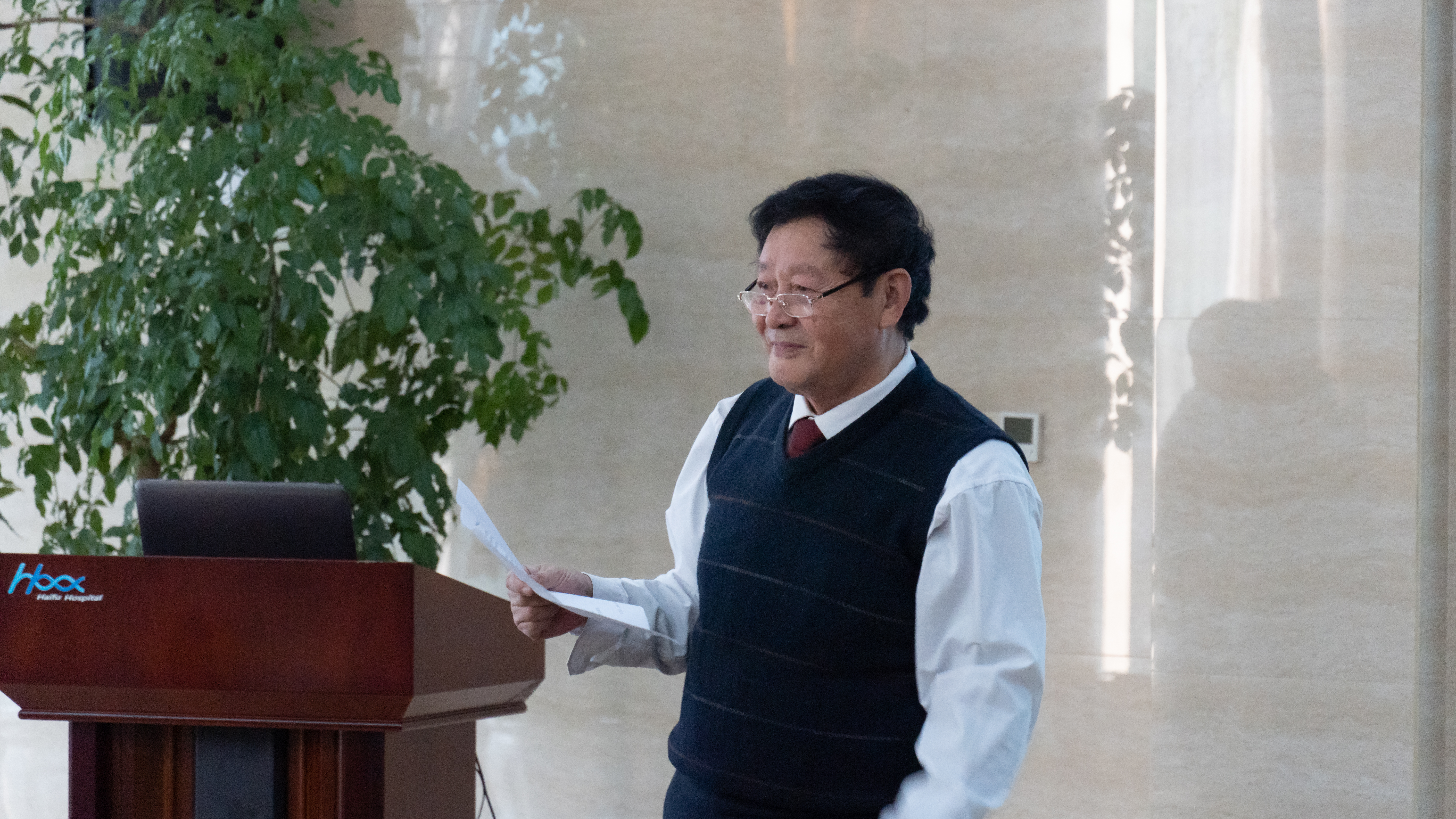 探索超声波的奥秘,重庆科技小记者走进海扶刀发源地