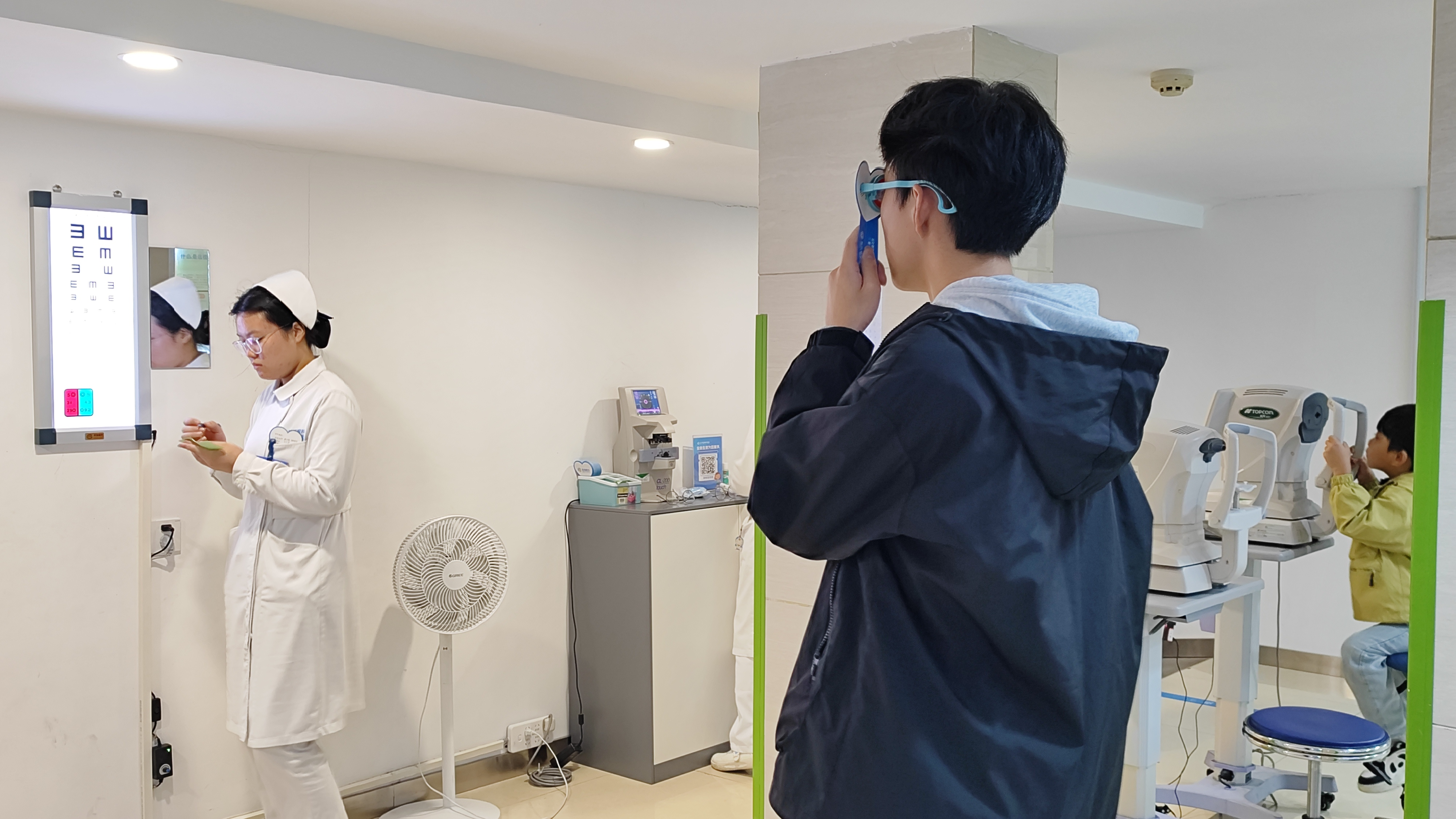 如何预防青少年高度近视？武汉普瑞眼科林珊提醒这三点要做到