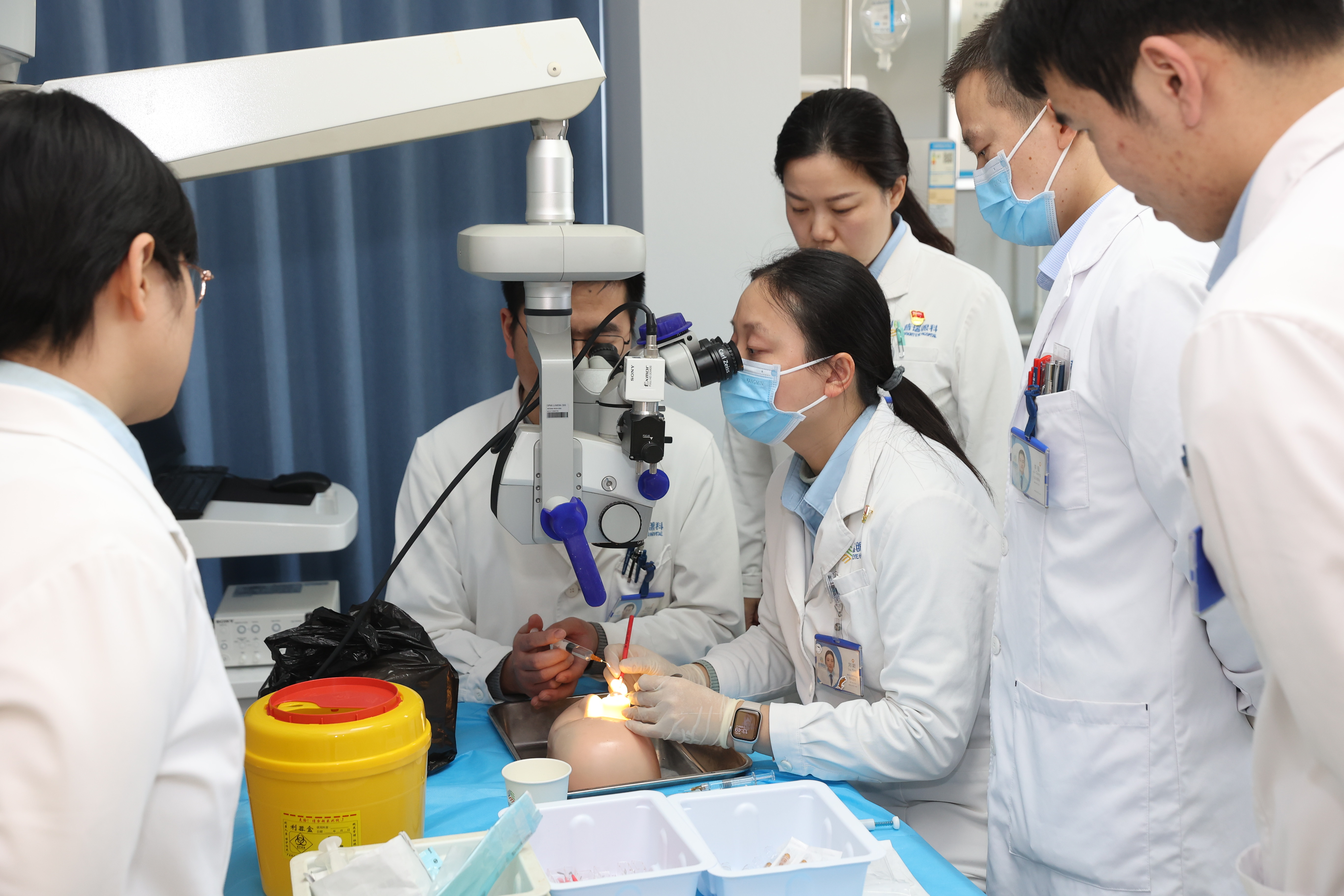 武汉普瑞眼科医院成功举办 ICL 知识培训及实操教学交流会