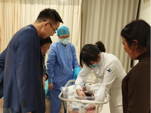 元旦新声：西安交大一附院陆港院区首个宝宝诞生