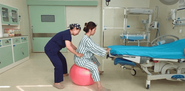 这几种分娩「姿势」，想舒服的话一定要学！