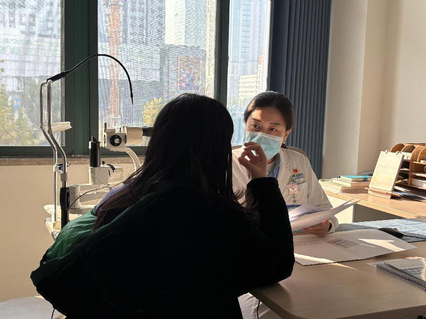 散光和近视有什么区别？武汉普瑞眼科关念告诉你答案