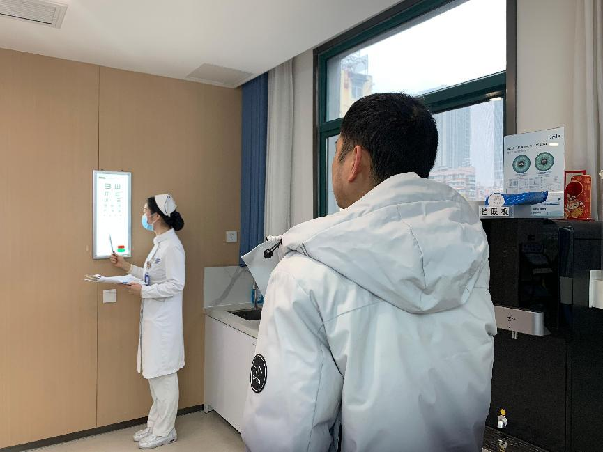 近视手术术前检查要注意哪些事情?全能型带教导师关念给你介绍