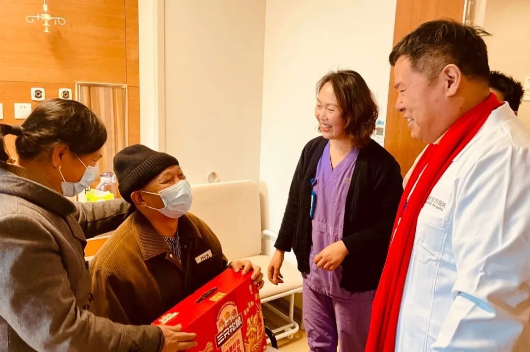 合肥京东方医院：新春慰问送温情 携手共进心连心