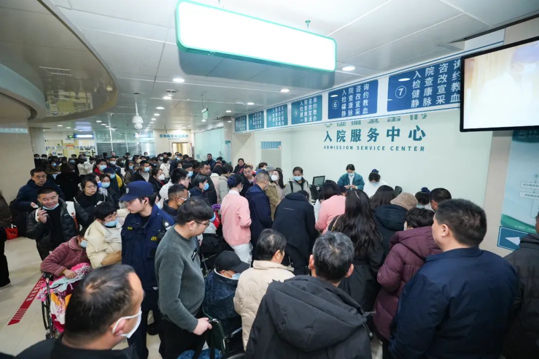开工首日！河南省肿瘤医院有序应对春节后就诊高峰