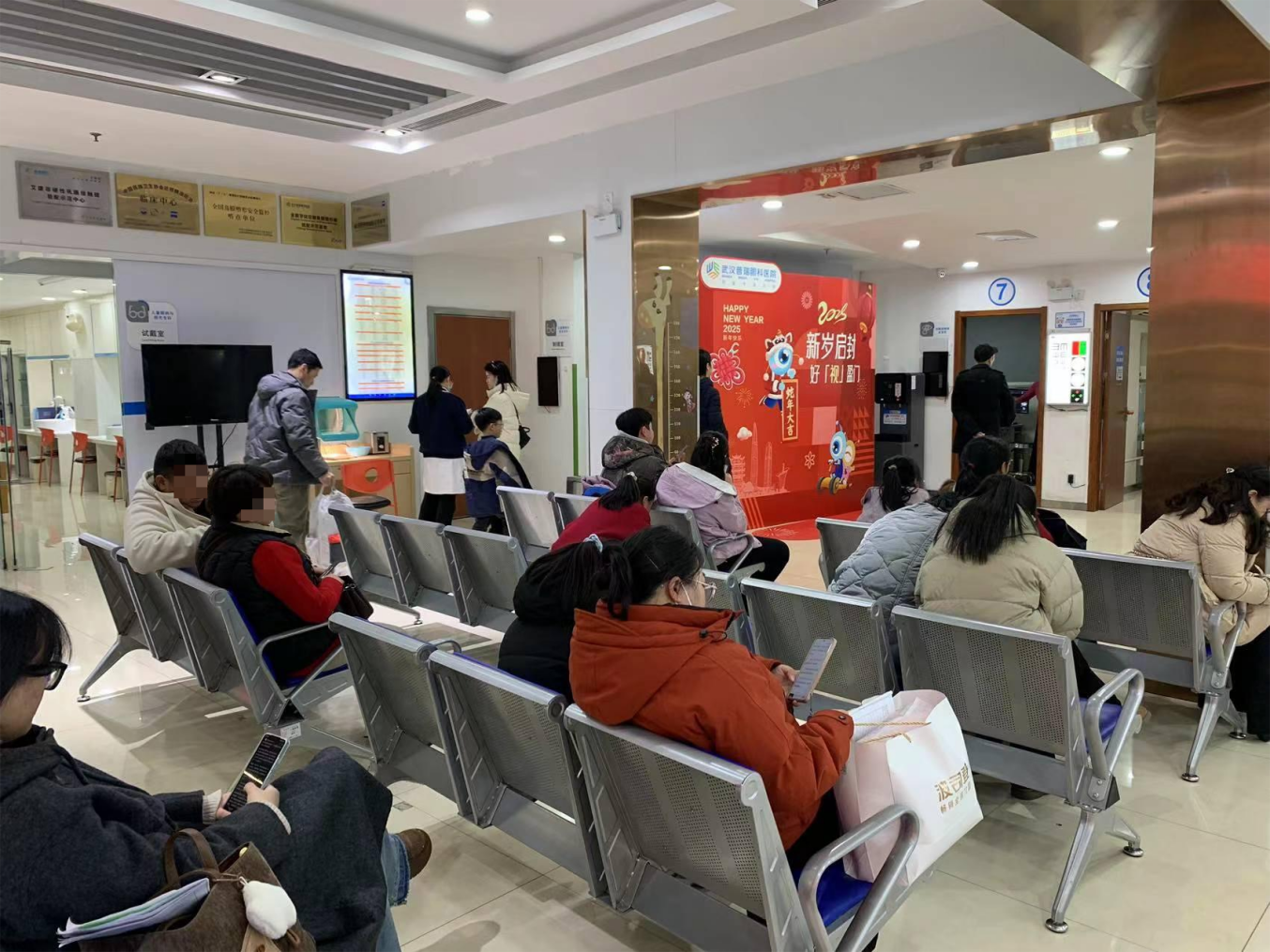 开学季迎来儿童配镜高峰 武汉普瑞眼科林珊分享儿童近视防控经验