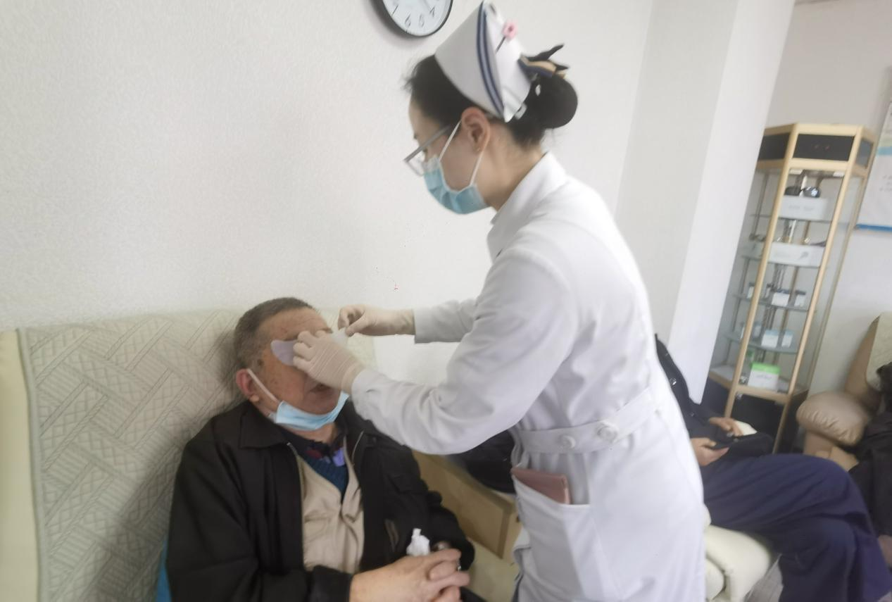 眼睛干涩刺痛怎么办? 武汉普瑞眼科徐静介绍引起干眼的原因