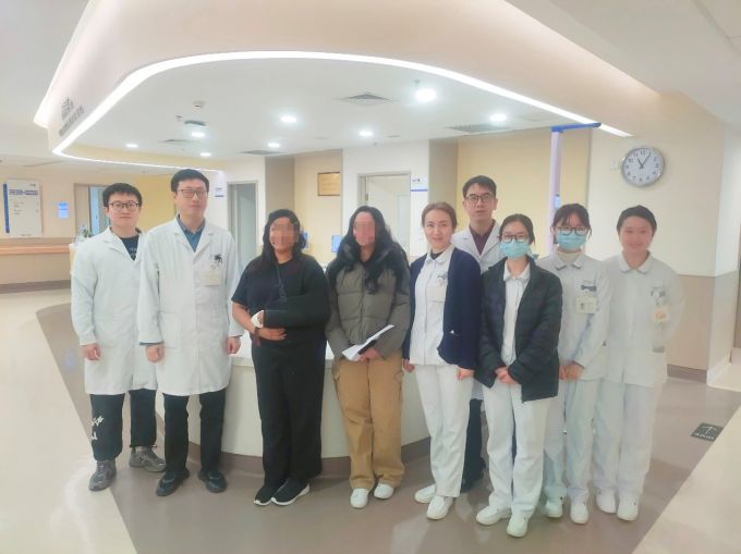 成都京东方医院骨科:妙手仁心,跨越国界传递温暖