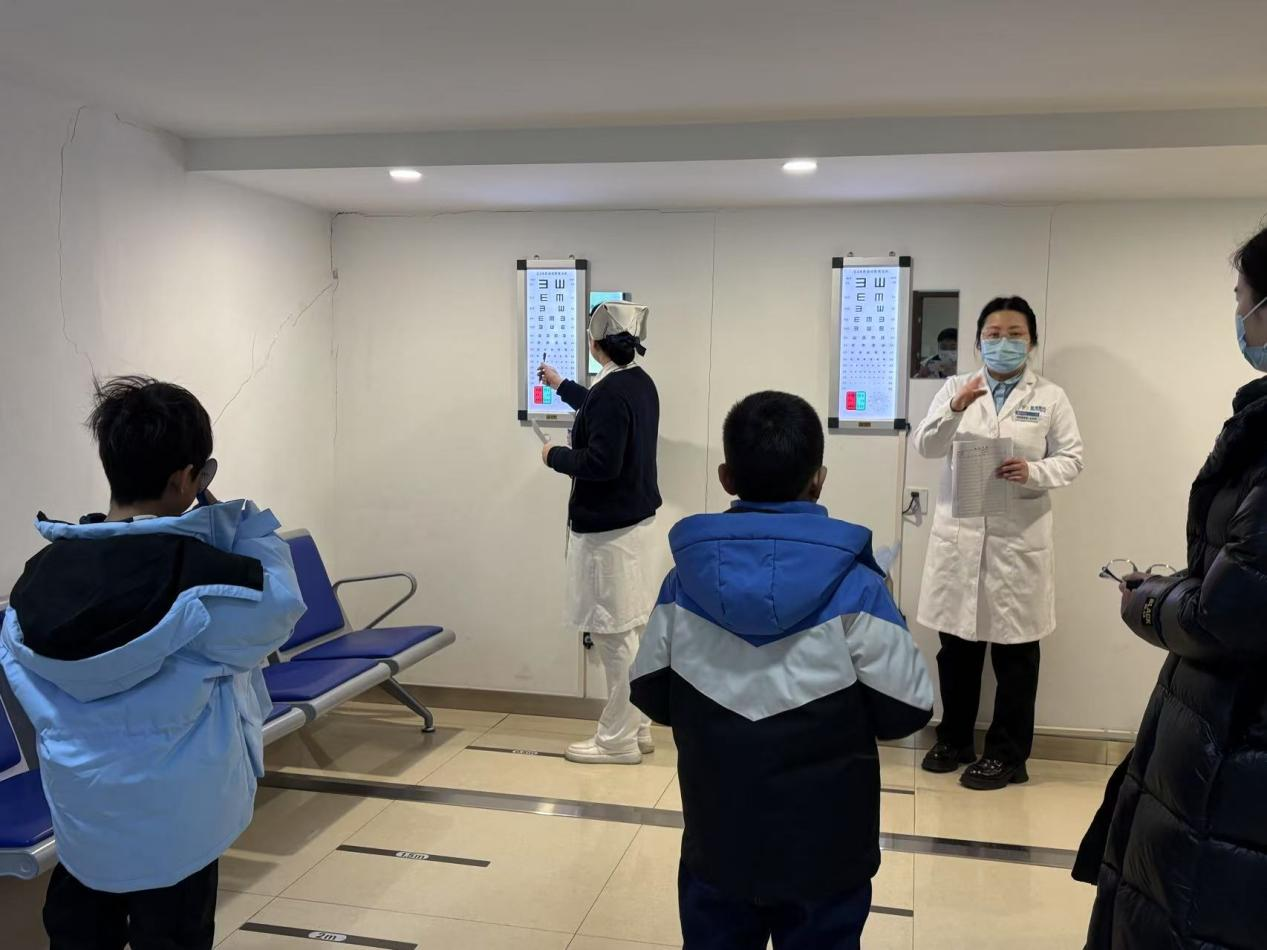 孩子戴眼镜后近视度数为什么还在涨？武汉普瑞眼科林珊告诉您原因