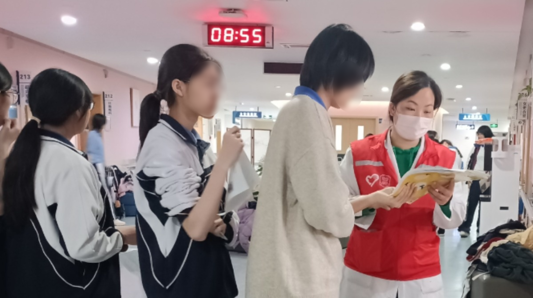 在这家医院做志愿者，是什么体验？