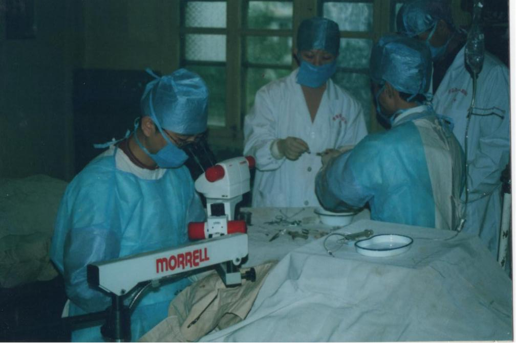 以匠心，守初心：武汉普瑞眼科医院程旭康院长的逐光征程