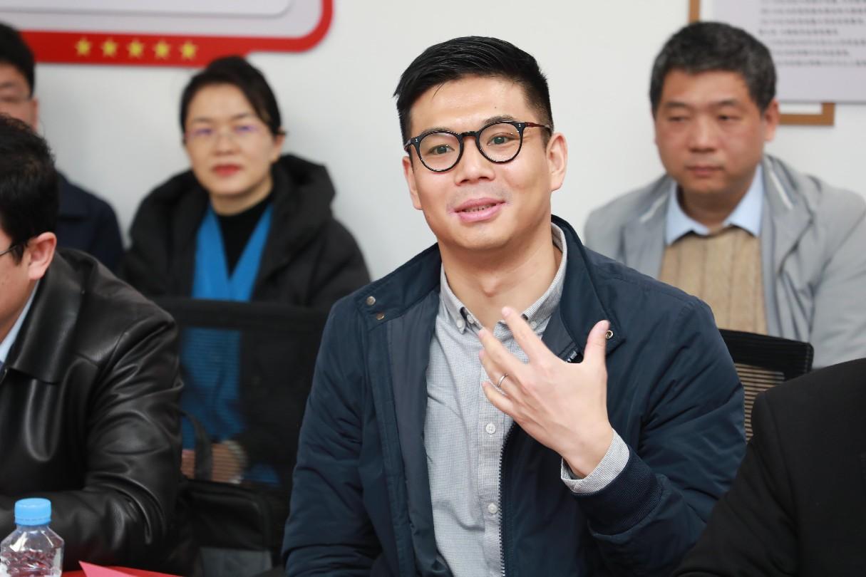 南昌大学第二临床医学院召开学位与研究生教育工作调研会