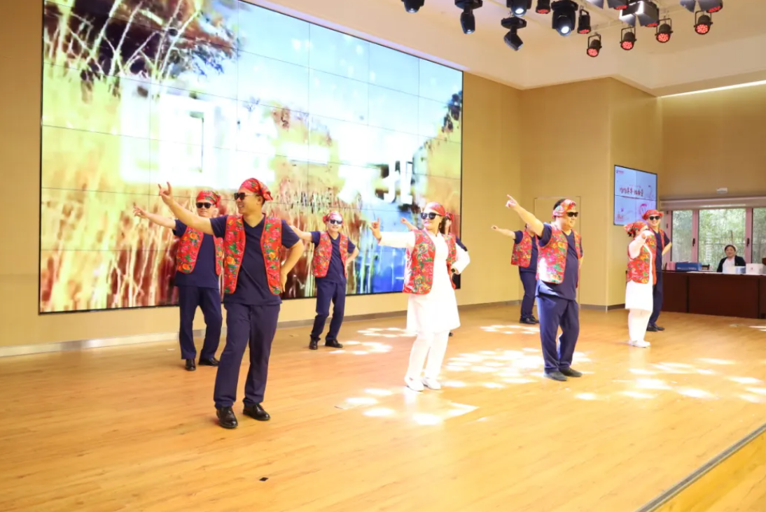 灼灼其华·她力量 | 西安高新医院举办妇联工作会议暨国际妇女节庆祝活动