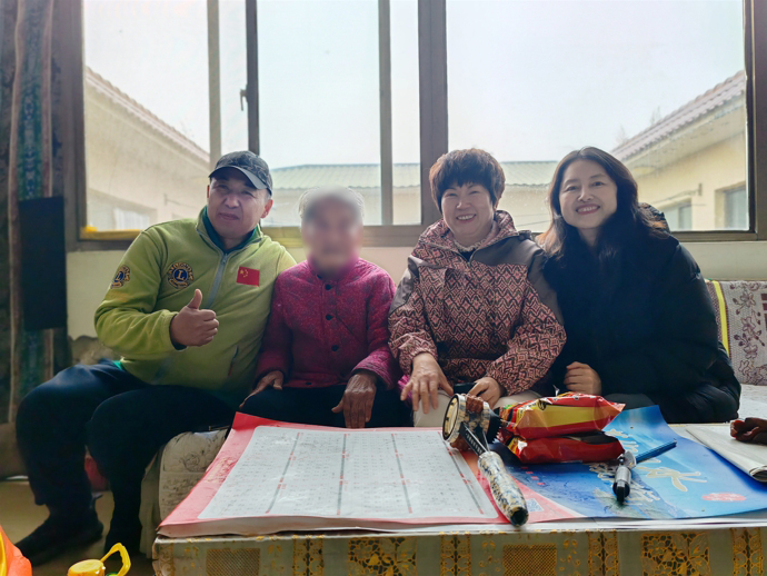 「结对帮扶暖人心，植树造林添新绿」北京华厦民众眼科医院党支部开展党日慰问植树活动