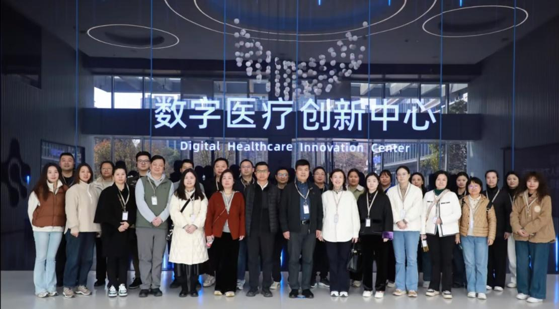 医心为民·聚光前行 中共武汉普瑞眼科医院支部委员会践行党建担当