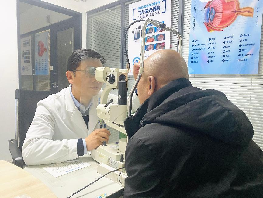 年轻人也会得白内障吗?武汉普瑞眼科程旭康提醒这些人群注意预防