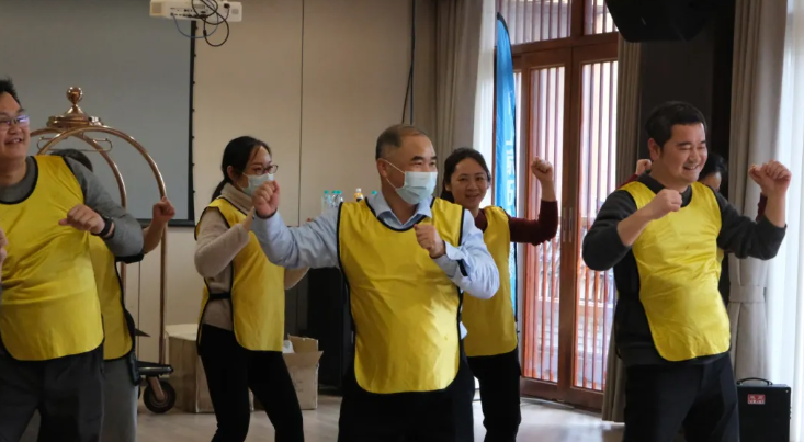 凝心聚力，共筑医院新发展——柳州红十字会医院中层干部培训圆满收官