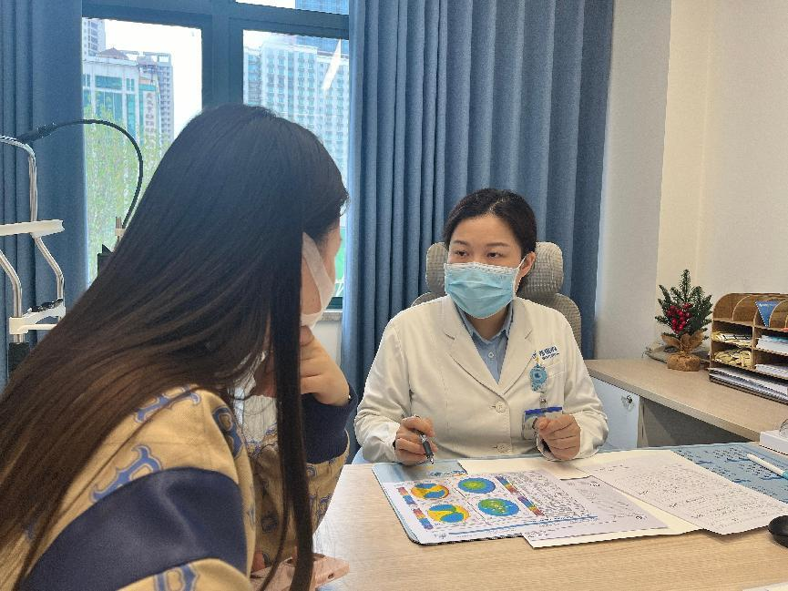 做完近视手术需要休息几天？武汉普瑞眼科关念介绍手术流程