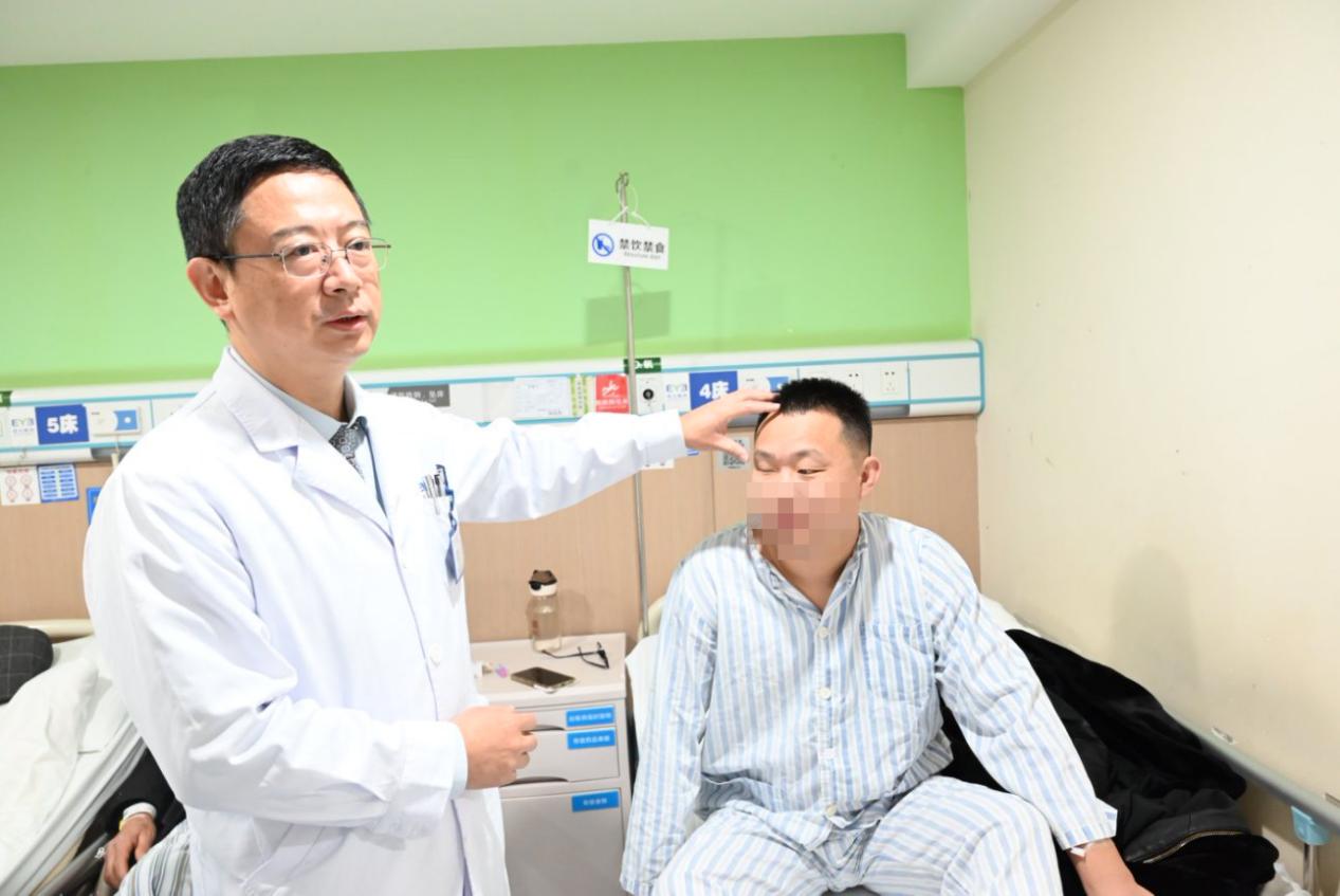 跨越时光的信任，眶护光明助力重拾生活希望