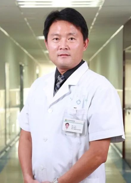 七旬老人食管破裂危及生命！山一大二附院胸外科紧急手术解危机