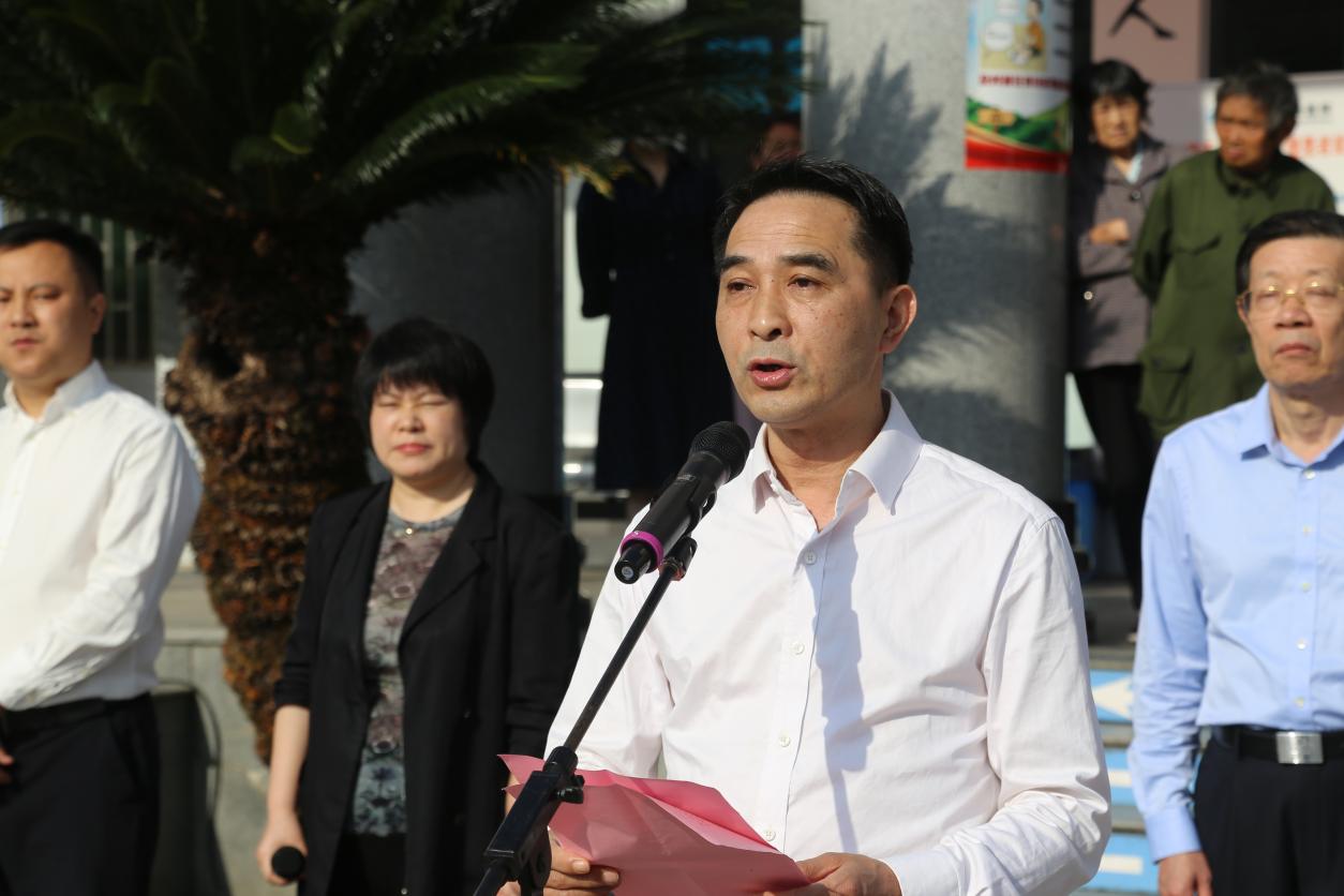 南昌大学二附院与婺源县人民医院签约仪式暨「百场义诊献礼 100 年二附」专题活动圆满结束