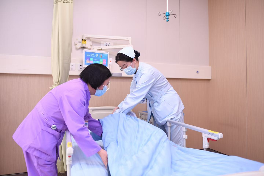 济宁市第一人民医院创新「免陪照护」服务模式 让患者家属轻松有「医」靠