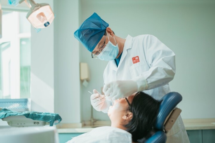 惠州口腔医院在惠率先落实医保新政 19 项诊疗服务价格下调