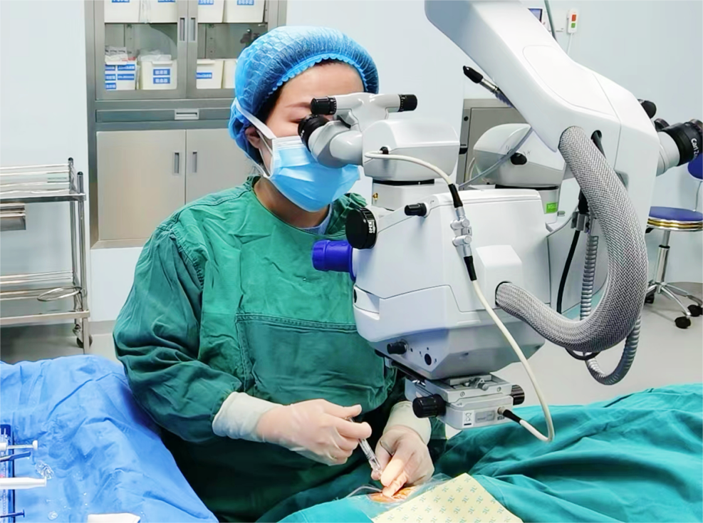 高考后做近视手术该怎么选？武汉普瑞眼科关念科普可视化近视手术