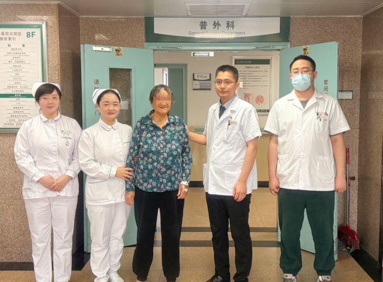 七旬老人十年「胆」战，六次手术医患同心破困局！