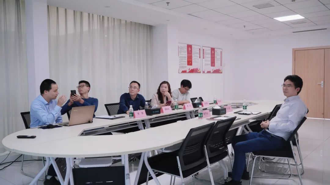 江湾集团与中南大学湘雅药学院共建联合实验室