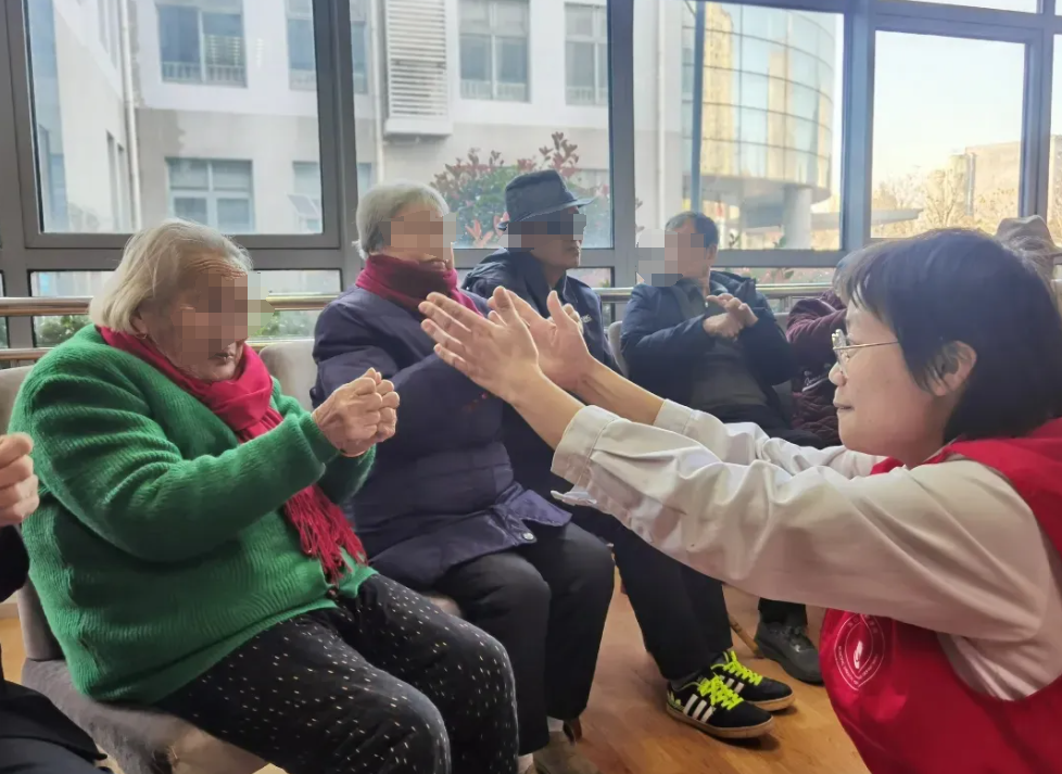 连云港市立东方医院：多元护理举措，绘就暖心就医画卷