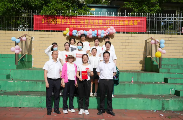 提灯照亮生命路，仁心谱写奉献歌——邵东市人民医院 2025 年「5.12」国际护士节活动圆满举行